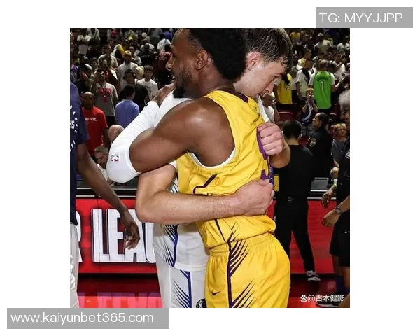 布朗尼谈比赛适应性提升对攻防战术掌握更加自如