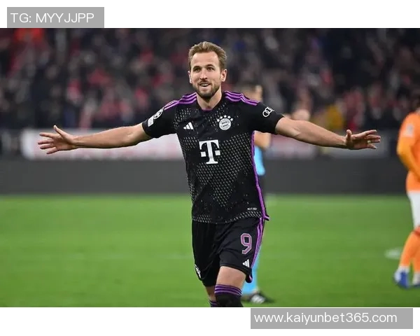 德甲第10轮最佳后卫表现惊艳12场打入6球多基终结拜仁纪录